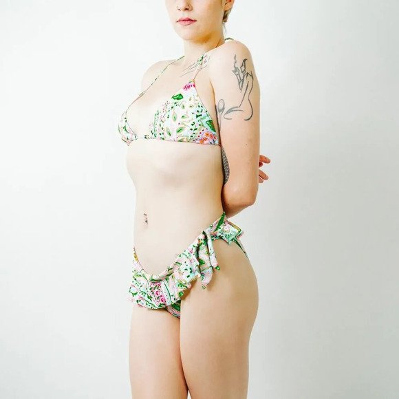 Ralph Lauren Paisley Ruffled Bikini - Small - Picture 6 of 9